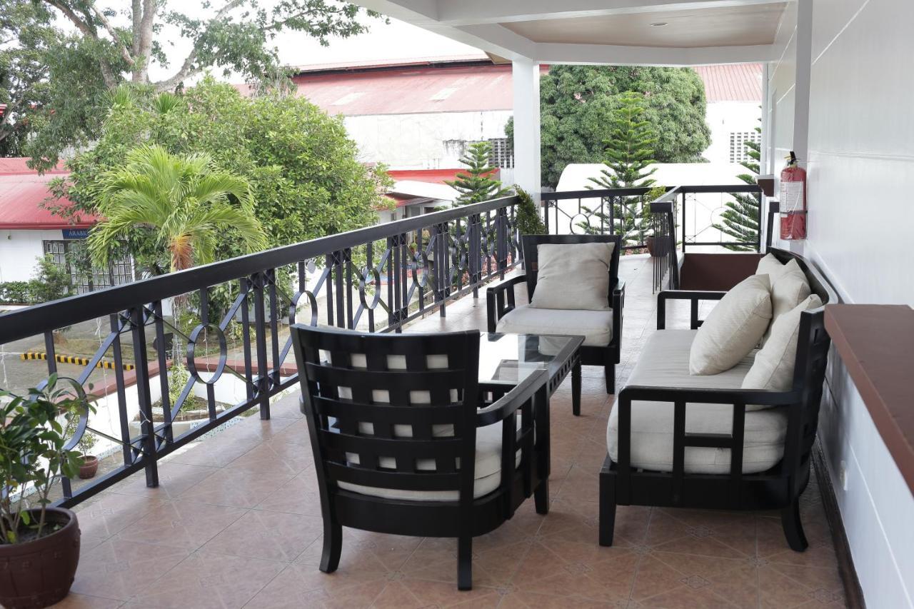Amalfi718 Hotel Lipa City Exterior foto